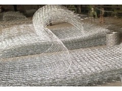 河北雷諾護(hù)墊供應(yīng)商|安平雷諾護(hù)墊價格供應(yīng)產(chǎn)品安平縣鳳澤金屬絲網(wǎng)制品